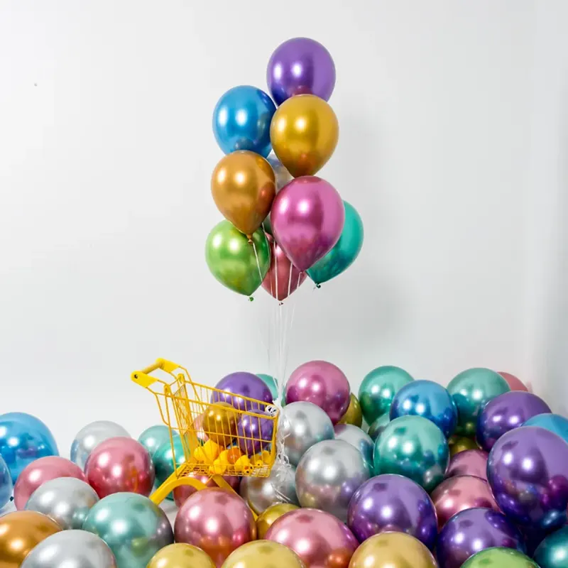 1,8 g kovinskih balonov