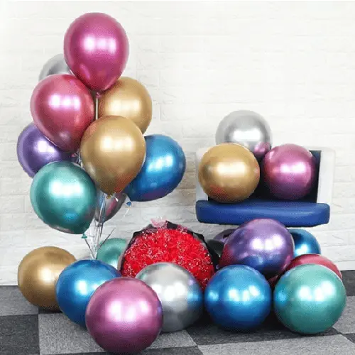 Kovinski balon s helijem